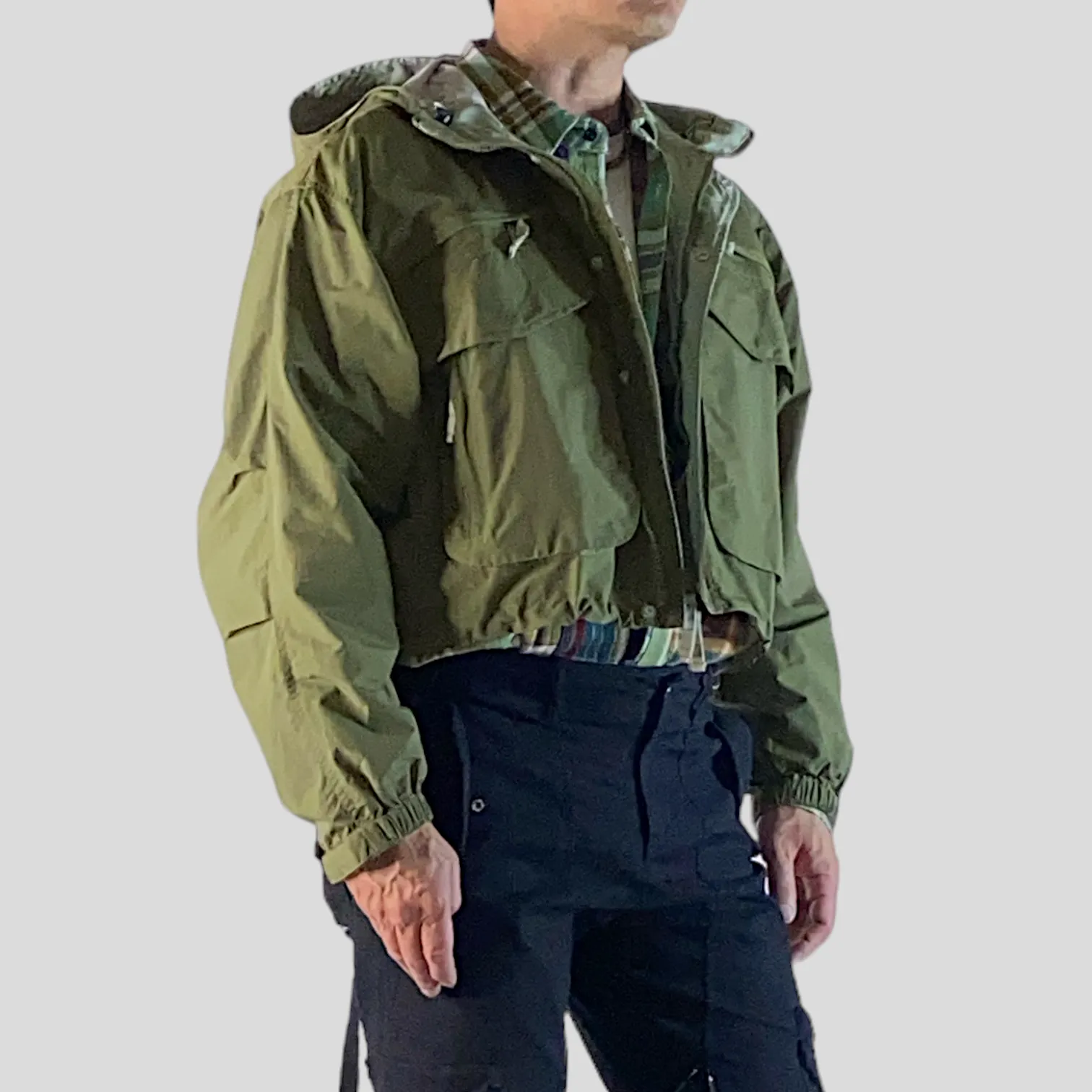 Reversible cropped windbreaker with oversized pockets