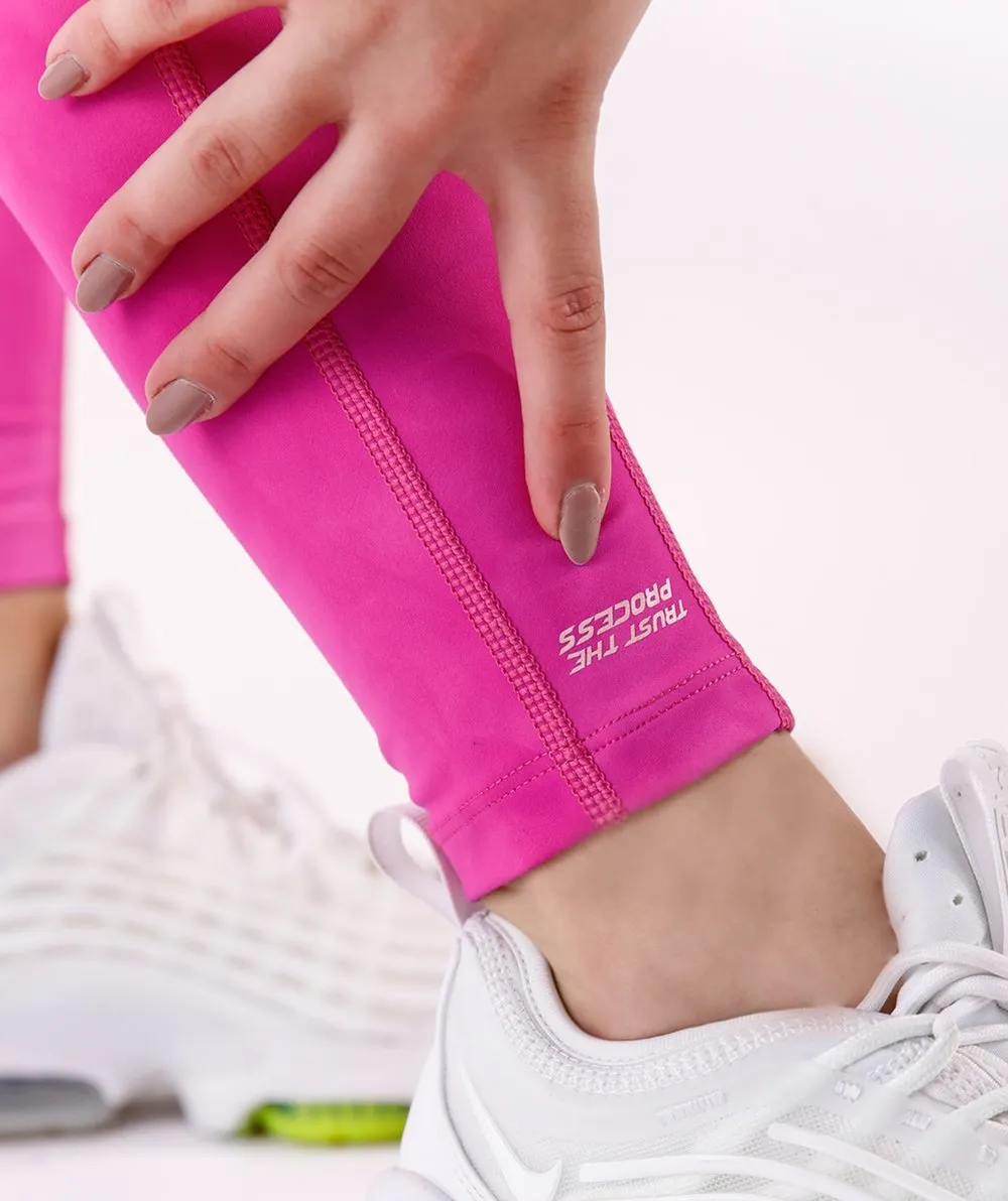Winnerforce Women Noun Legging